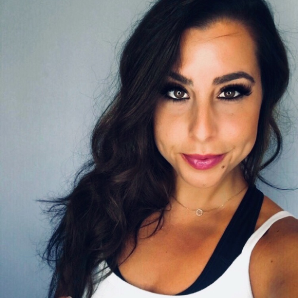 Meet your Posher, Ashley